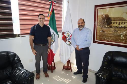 6-–-REUNION-CON-EL-SUBSECRETARIO-DE-SERVICIOS-REGISTRALES-LIC.-MARIO-ALBERTO-GALLARDO-GARCIA (1)