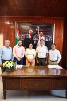 1 – REUNIÓN CON LA PRESIDENTA MUNICIPAL DE CUNDUACÁN, LIC. MARÍA DE LA CRUZ LÓPEZ, JUNTO CON NOTARIOS DE CUNDUACÁN
