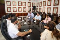16 – REUNIÓN CON LA PRESIDENTA MUNICIPAL DE CUNDUACÁN, LIC. MARÍA DE LA CRUZ LÓPEZ, JUNTO CON NOTARIOS DE CUNDUACÁN
