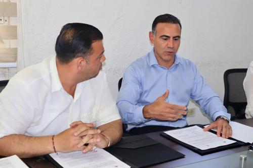 6-–-FIRMA-DE-CONVENIO-CON-EL-PRESIDENTE-MUNICIPAL-DE-JALPA-LIC.-JOSE-MANUEL-HERNANDEZ-PEREZ-EN-EL-PALACIO-MUNICIPAL-DEL-MISMO