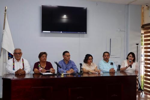 19-FIRMA-DE-CONVENIO-CON-LA-PRESIDENTA-MUNICIPAL-DE-JONUTA-PRFRA.-MARIA-SOLEDAD-VILLAMAYOR-NOTARIO-EN-LAS-INTALACIONES-DEL-COLEGIO-DE-NOTARIOS-DE-TABASCO-A.-C