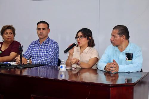4-FIRMA-DE-CONVENIO-CON-LA-PRESIDENTA-MUNICIPAL-DE-JONUTA-PRFRA.-MARIA-SOLEDAD-VILLAMAYOR-NOTARIO-EN-LAS-INTALACIONES-DEL-COLEGIO-DE-NOTARIOS-DE-TABASCO-A.-C