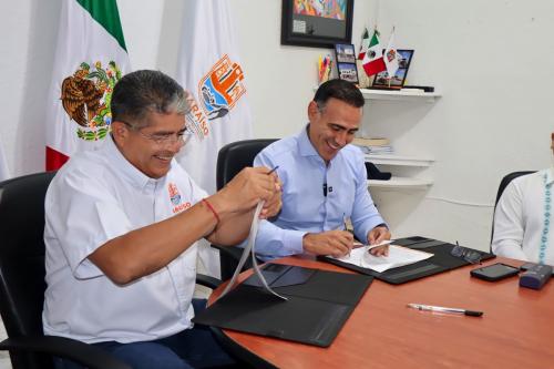 14-FIRMA-DE-CONVENIO-PARAISO