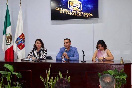 77 12-REUNION-DE-TRABAJO-EN-EL-COLEGIO-DE-NOTARIOS-CON-LA-SUBDSECRETARIA-DE-ADMINISTRACION-Y-FINANZAS-DEL-GOBIERNO-DE-TABASCO-Y-LA-DIRECTORA-GENERAL-DEL-CATASTRO-EN-LAS-INTALACIONES-DEL-MISMO