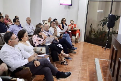 82 9-JUNTA-DE-TRABAJO-CON-EL-INE-EN-LAS-INSTALACIONES-DEL-COLEGIO-07-05-2025