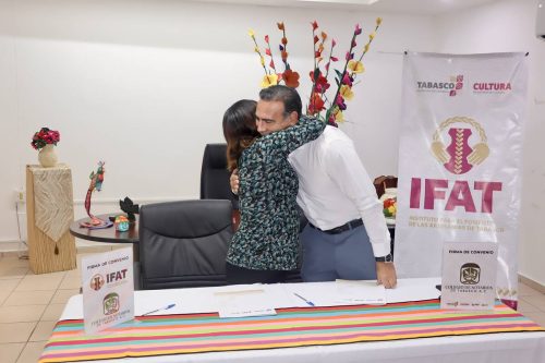 2-FIRMA-DE-CONVENIO-ENTRE-CNTAB-Y-EL-IFAT